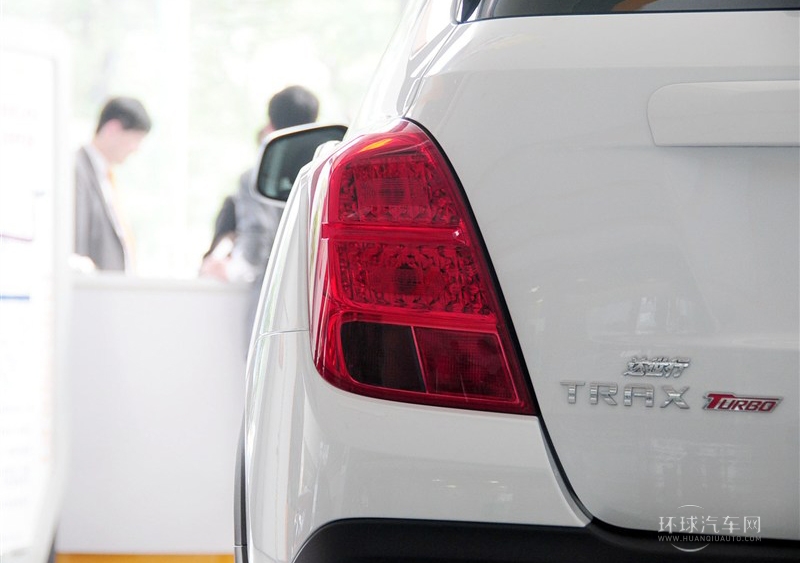 2014款 1.4T 自动两驱豪华型