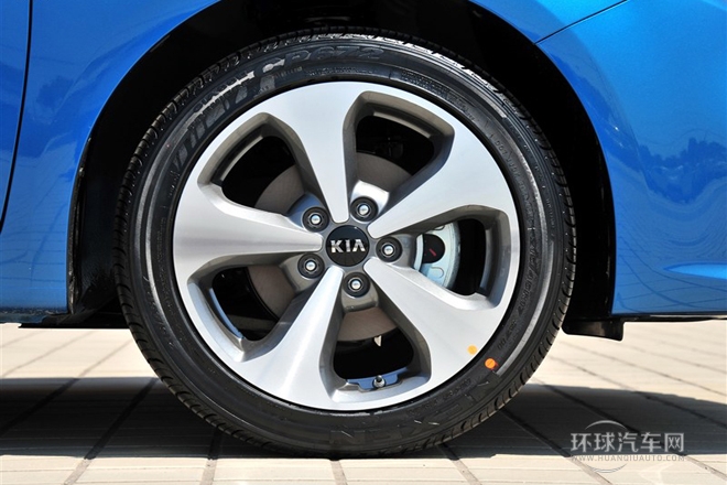 2014款 1.6L 自动Premium