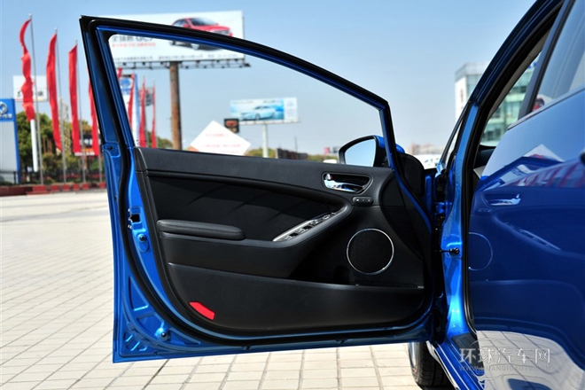 2014款 1.6L 自动Premium
