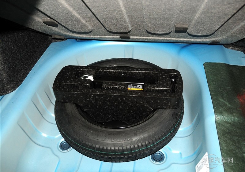 2013款 三厢 1.4L 手动优逸幸福版