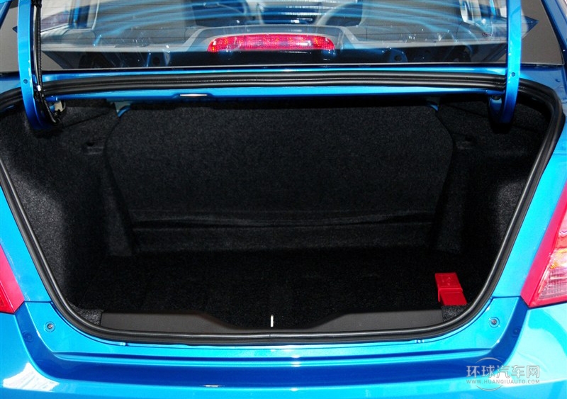 2013款 三厢 1.4L 手动优逸版