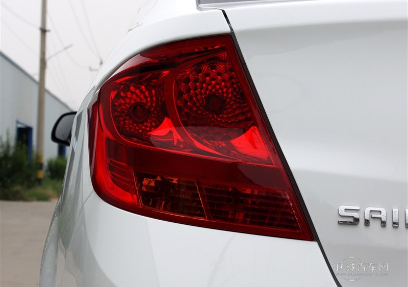 2013款 三厢 1.4L 手动理想幸福版