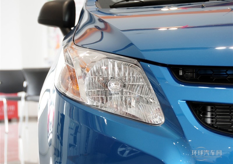 2013款 三厢 1.4L 手动理想版