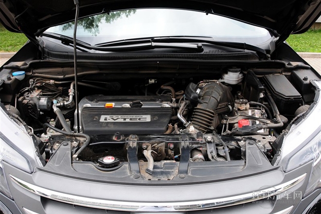 2012款 2.4L 四驱尊贵导航版