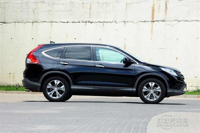 2012款 2.4L 四驱尊贵导航版