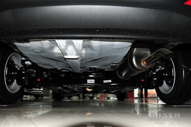 2012款 三厢 1.4L MT GLS纪念版