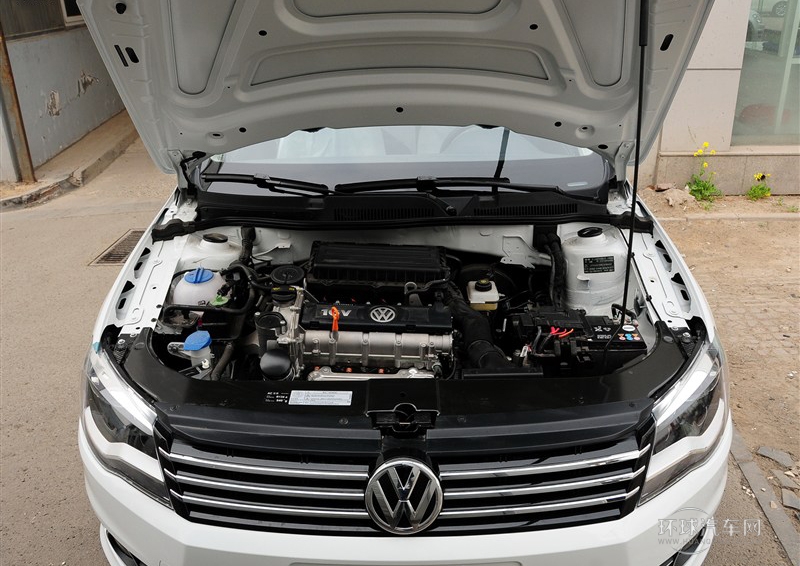 2014款 1.6L 自动豪华型