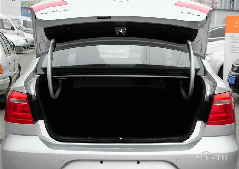 2014款 1.6L 自动时尚型