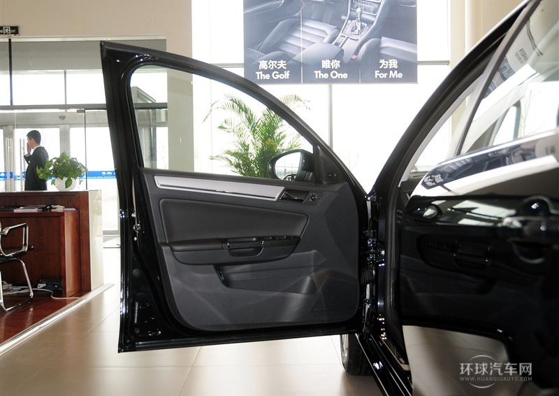 2014款 1.6L 自动舒适型