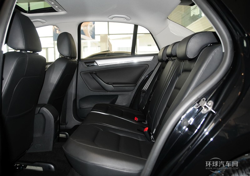 2014款 1.6L 自动舒适型