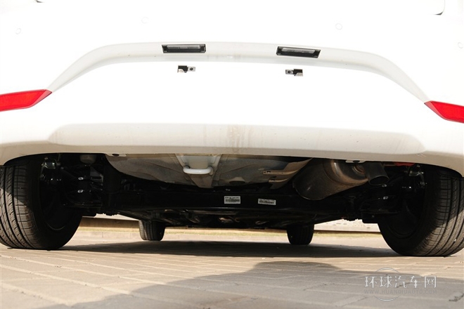 2012款 两厢 1.6L AT Premium纪念版