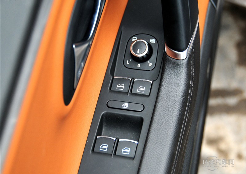 2013款 1.8TSI 豪华型