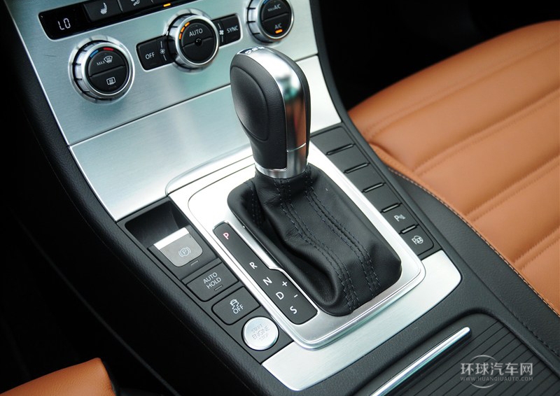 2013款 1.8TSI 豪华型