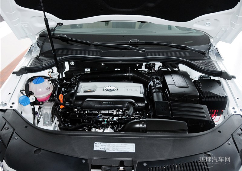 2013款 1.8TSI 尊贵型