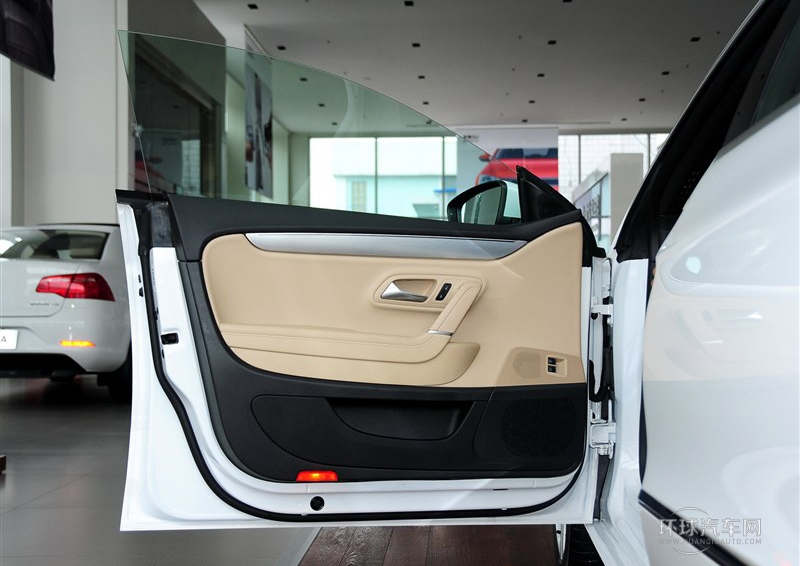 2013款 1.8TSI 尊贵型