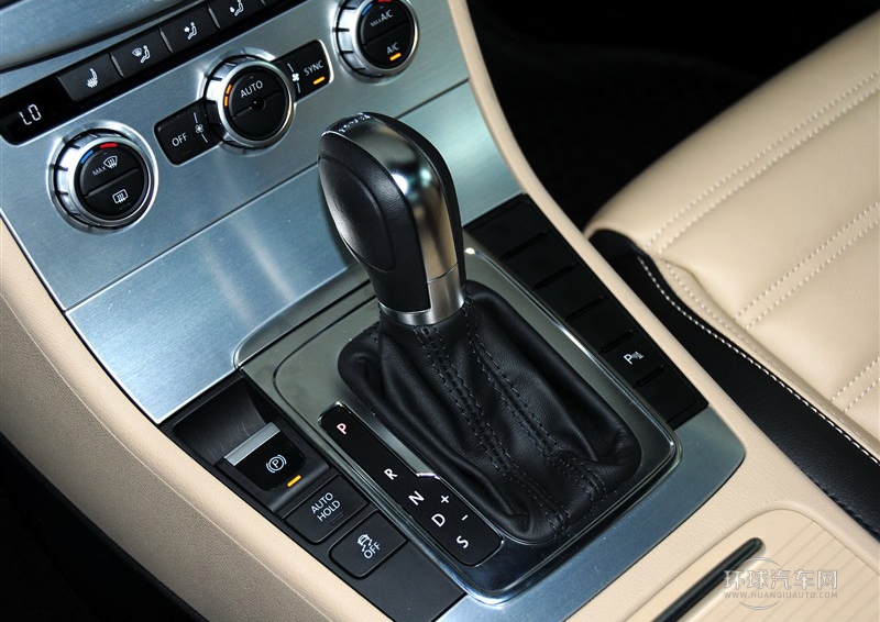 2013款 1.8TSI 尊贵型