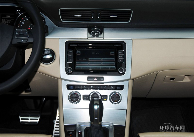 2013款 1.8TSI 尊贵型