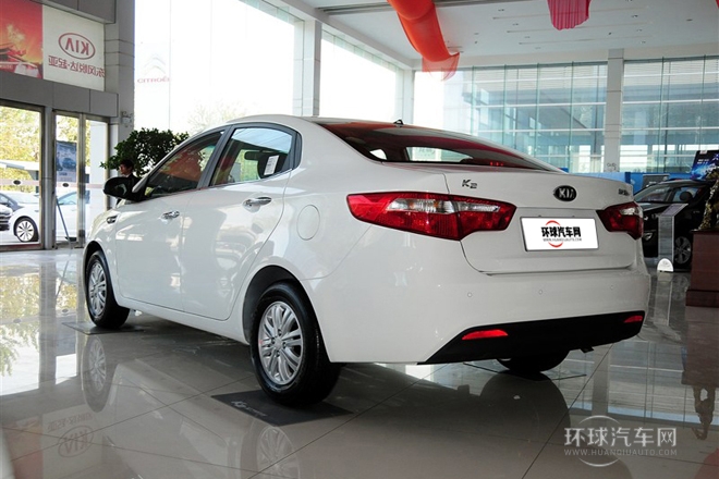 2012款 三厢 1.4L AT GLS纪念版