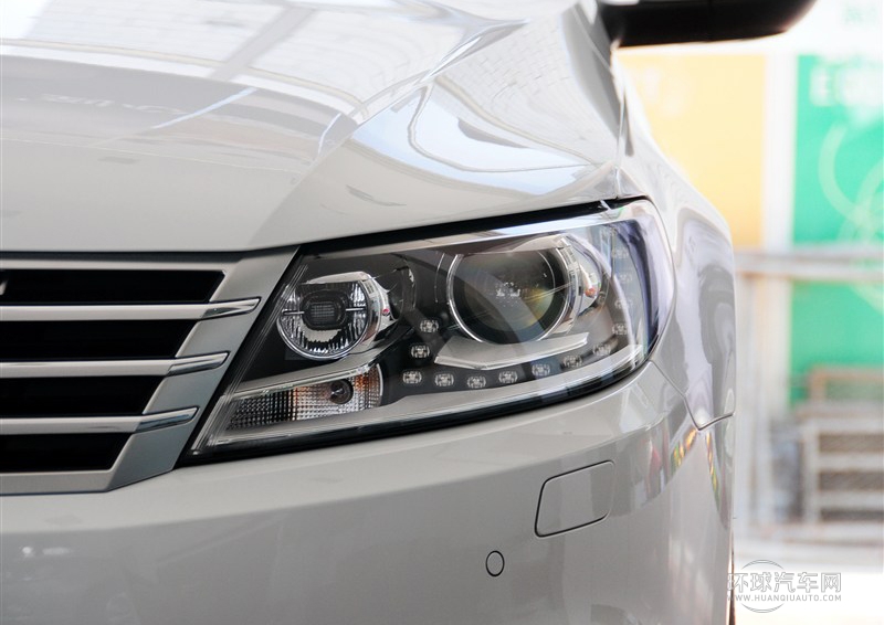 2013款 2.0TSI 尊贵型
