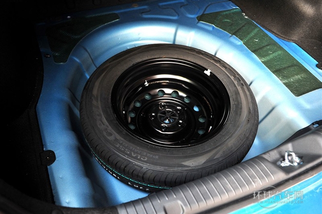 2013款 1.8L 自动Premium