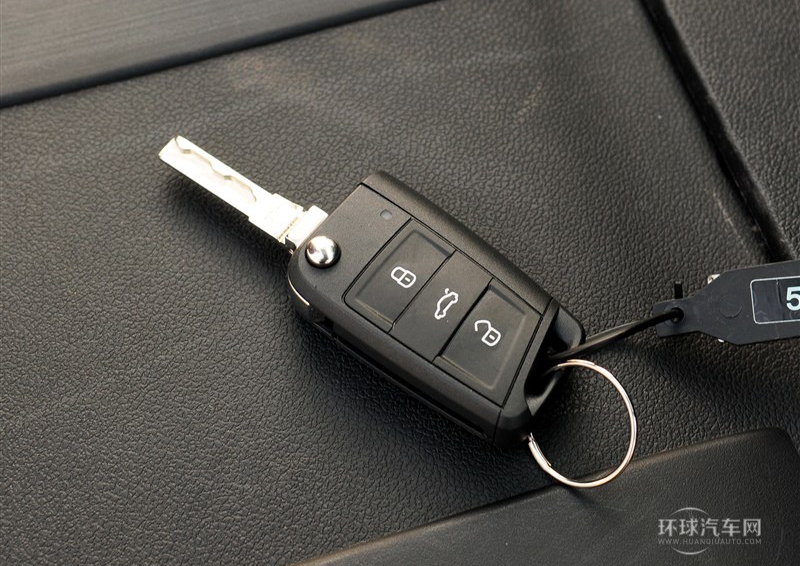2014款 1.4TSI 自动豪华型