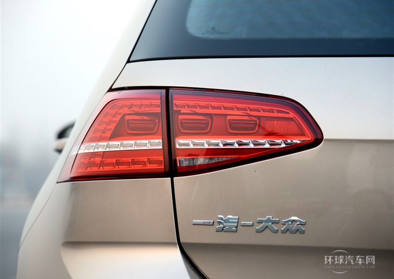 2014款 1.6L 手动时尚型