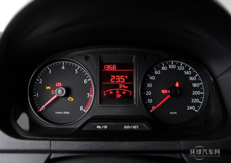 2013款 1.4L 手动时尚型