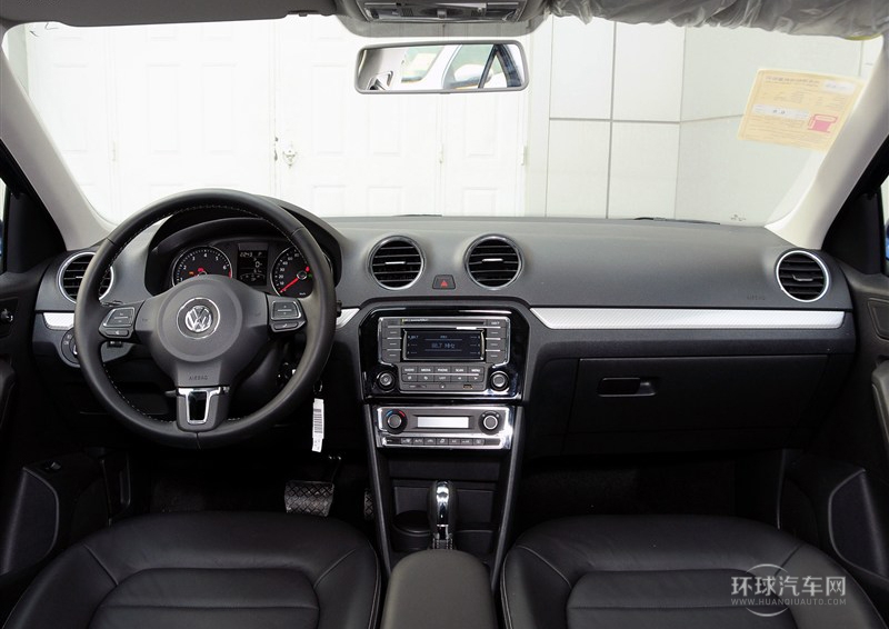 2013款 1.6L 自动豪华型