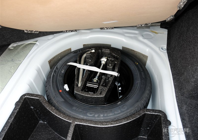 2013款 1.6L 自动舒适型
