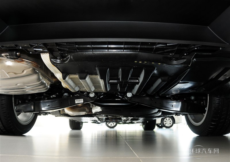 2013款 1.8TSI 尊贵型