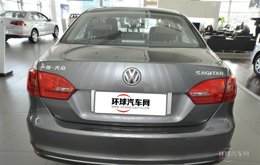 2014款 1.6L 手动时尚型