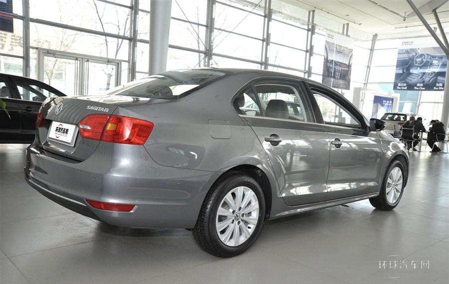 2014款 1.6L 手动时尚型