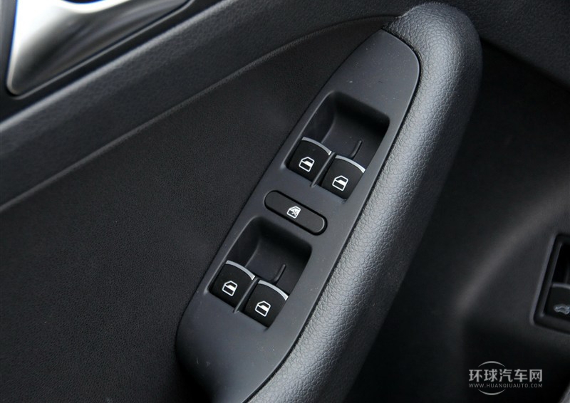 2014款 1.6L 自动舒适型