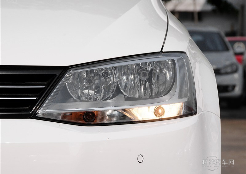2014款 1.8TSI 自动旗舰版