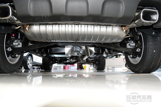2013款 2.0L 自动两驱版GL