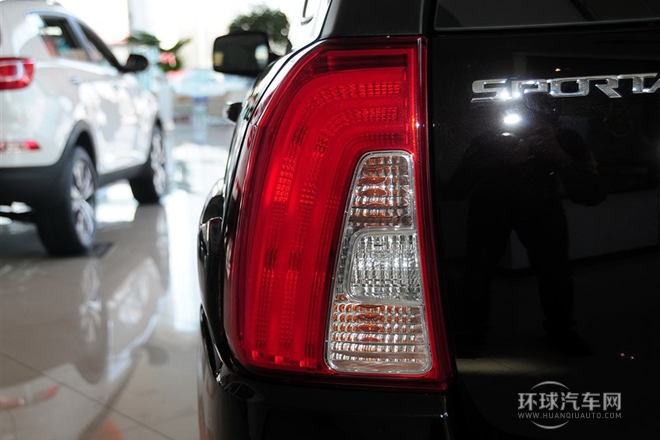 2013款 2.0L 自动两驱版GL
