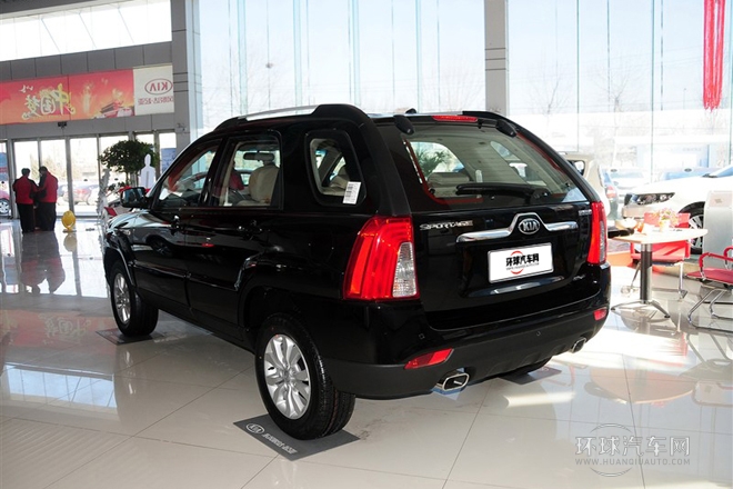 2013款 2.0L 自动两驱版GL