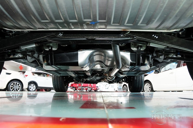 2013款 2.0L 手动两驱版GLS