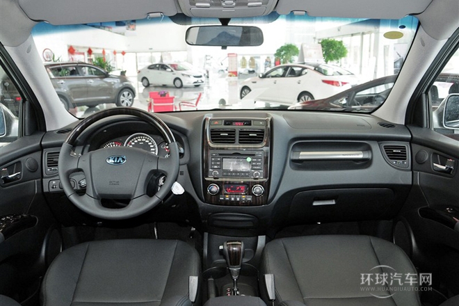 2013款 2.0L 自动两驱版GLS