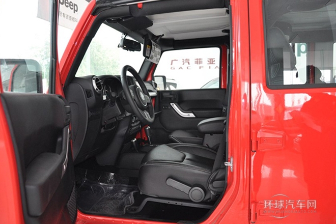 2013款 3.6L 四门版 Rubicon