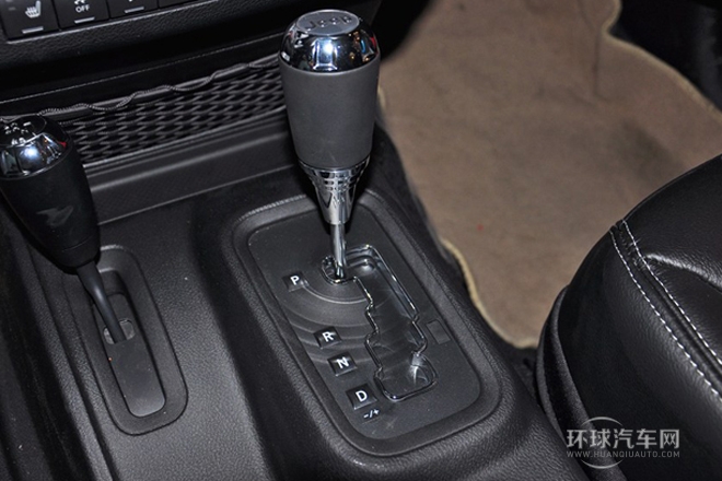2013款 3.6L 四门版 Rubicon