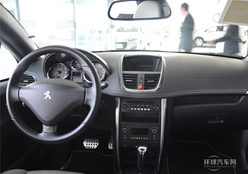 2013款 1.6L CC 罗兰·加洛斯豪华