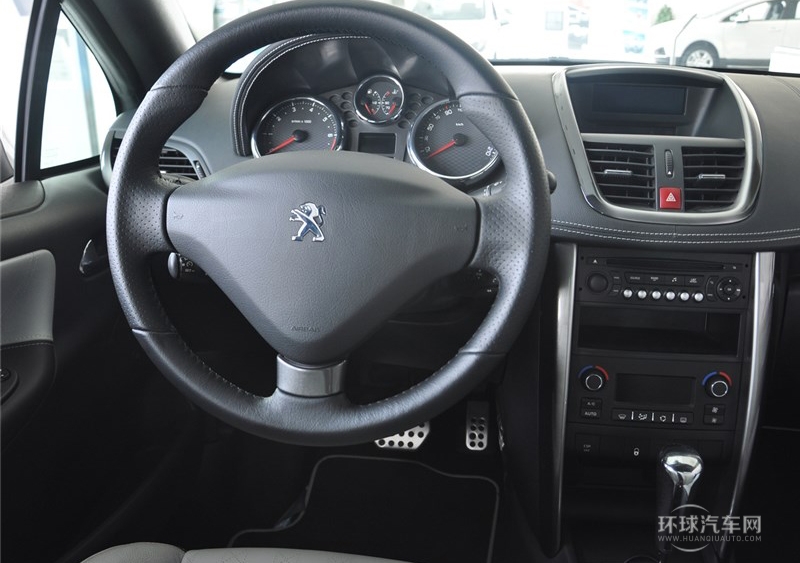 2013款 1.6L CC 罗兰·加洛斯豪华