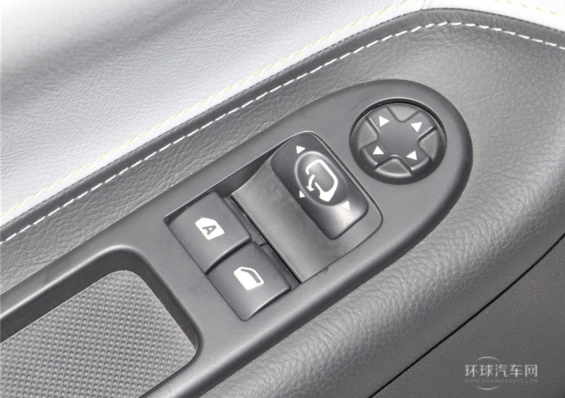 2013款 1.6L CC 罗兰·加洛斯豪华