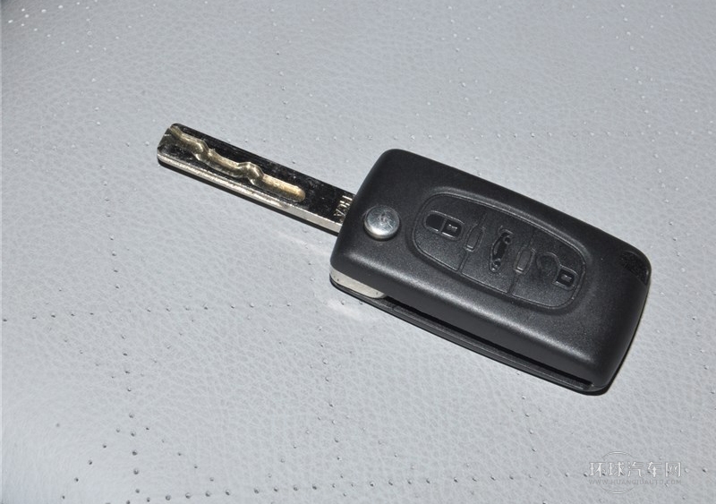 2013款 1.6L CC 罗兰·加洛斯豪华