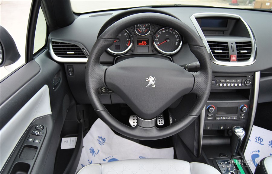 2013款 1.6L CC 罗兰·加洛斯时尚型