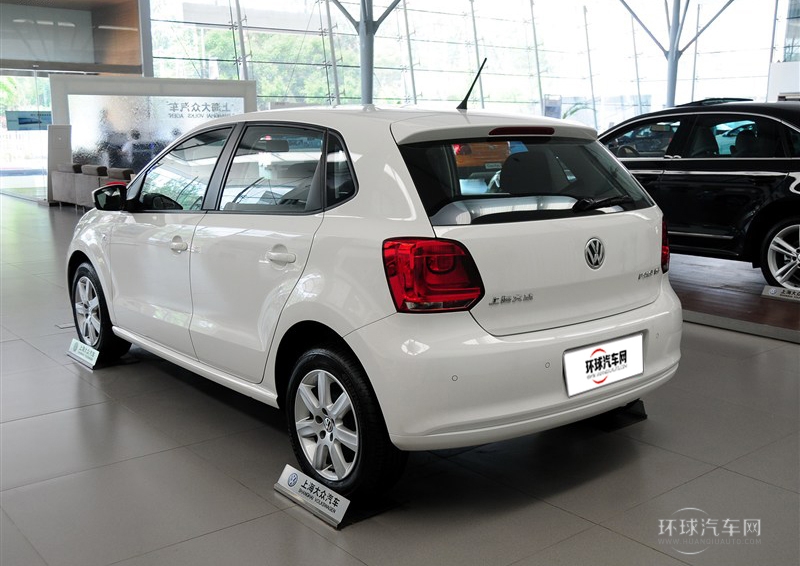 2013款 1.6L 手动舒适版