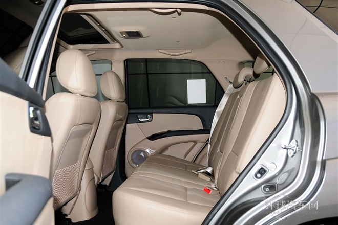 2013款 2.0L 自动两驱版DLX