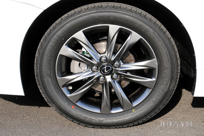 2014款 CT200h F-Sport 双色