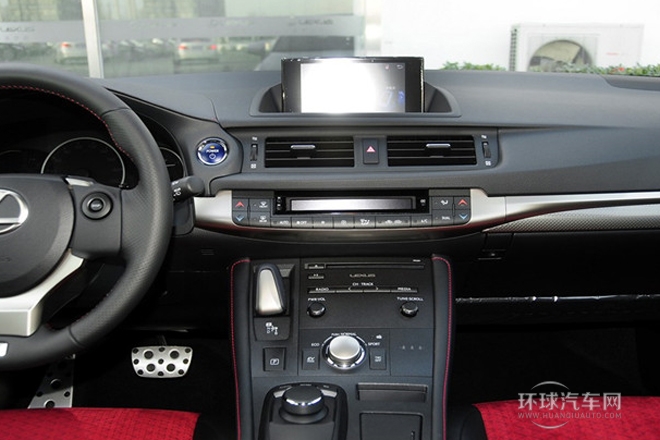 2014款 CT200h F-Sport 双色